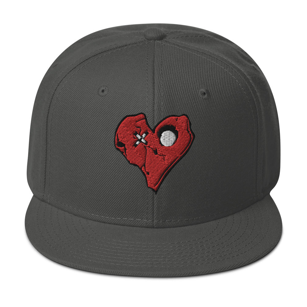 RED SKULLY HEART Snapback Hat